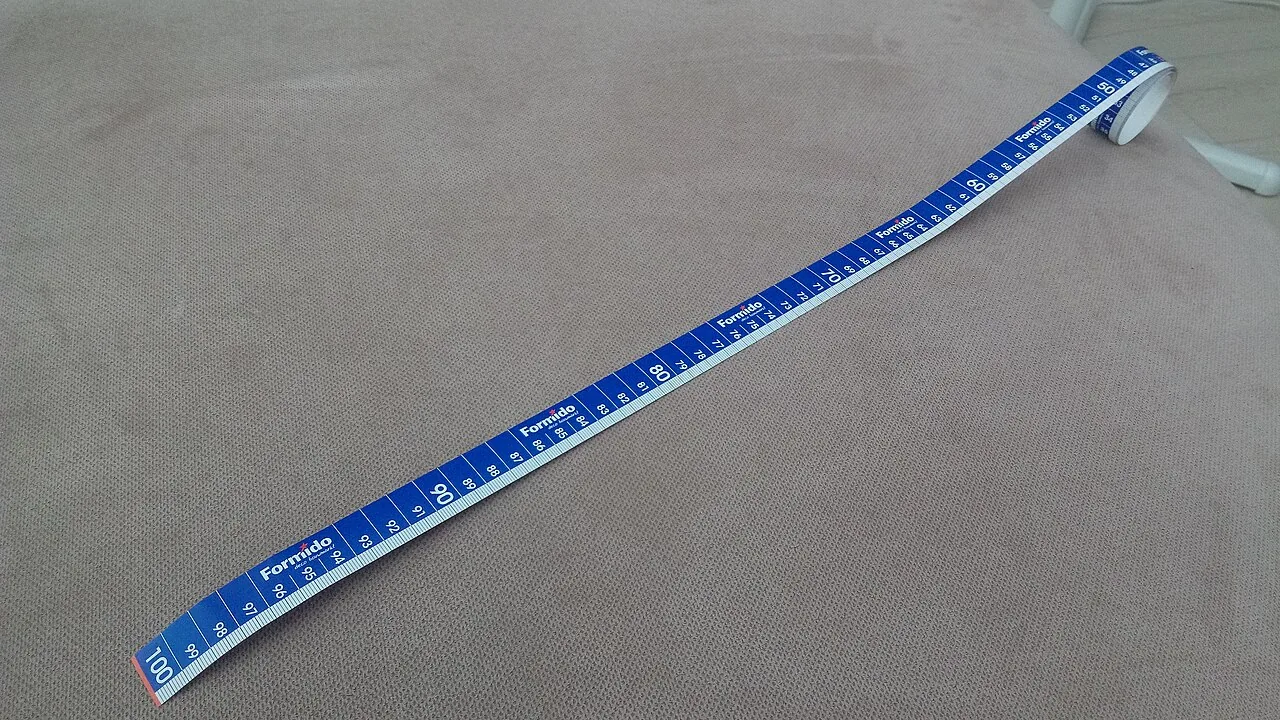 Formido Bouwmarkten measuring tape, Winschoten (2019) 02