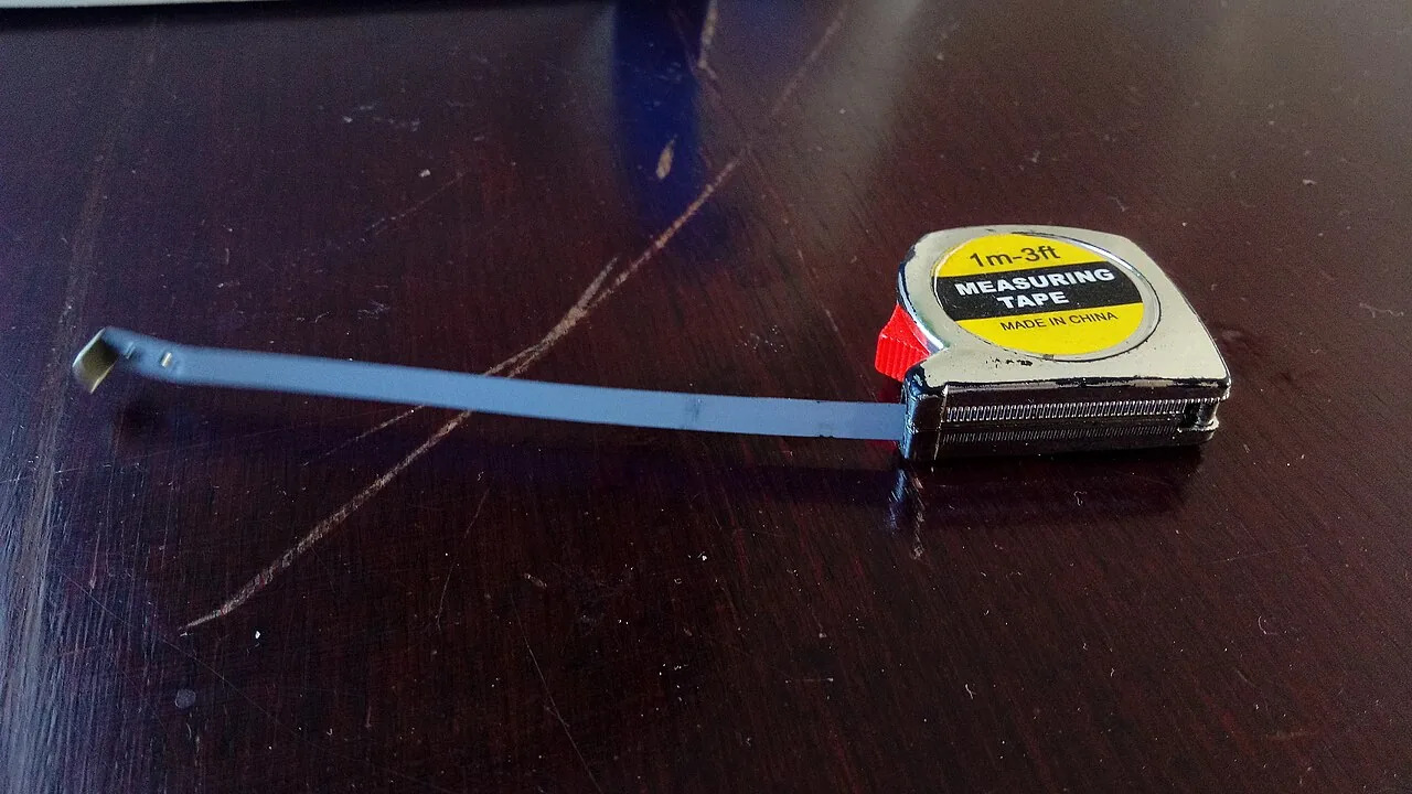 Measuring tape (1 meter - 3 foot), Oude Pekela (2019) 05